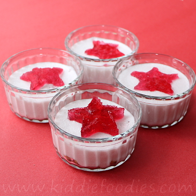 No bake mini cheesecake dessert with jelly stars step3