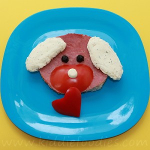 Dog with a heart ham sandwich for kids step2