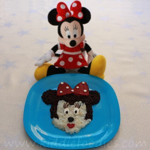 Minnie Mouse meal - fish, black rice and beetroot mousse