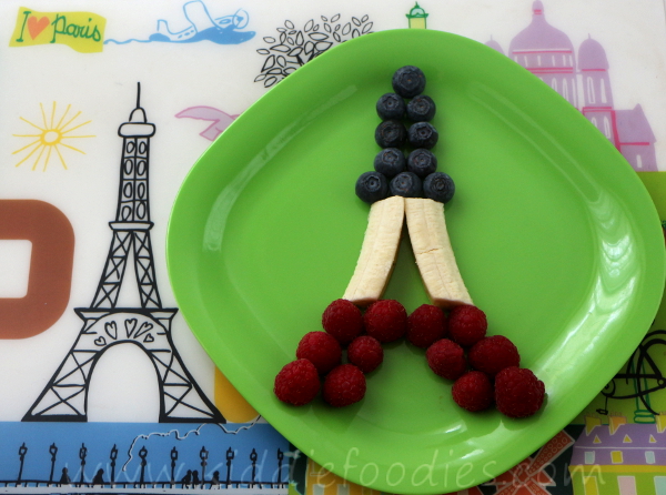 Edible Eiffel Tower - cute dessert made of fresh fruits
