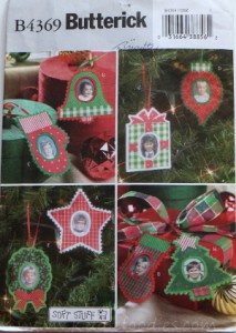 Felt Christmas personalized photo ornaments Butterick B4369