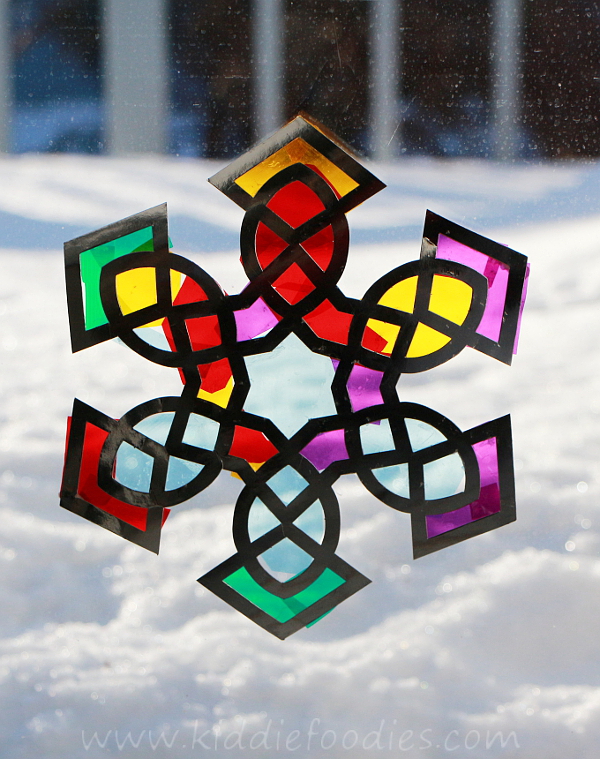 Suncatcher snowflake craft for kids step2a