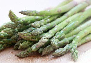 Cream of asparagus soup - easy recipe step1
