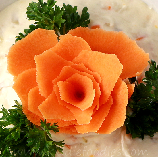 How to make a carrot flower step3
