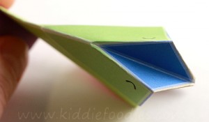 Simple origami for kids - how to make a paper bird tutorial step5b