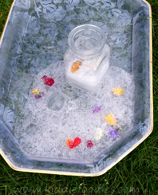 Science Activity Baking Soda and Vinegar Volcano with Flowers step15